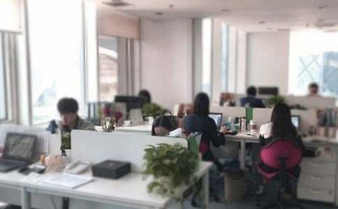 �����������´�ѧ���칫�����ʵ�����淶��5ƪ