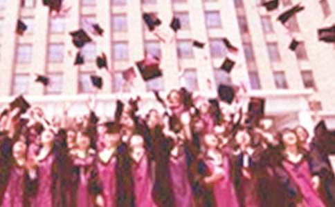 【精选】毕业生自荐信范文合集十篇