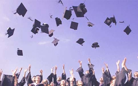 体育专业毕业自荐信