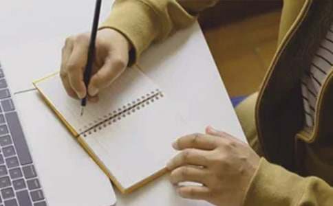 ����������С������������