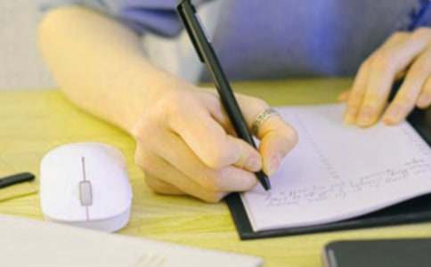 余秋雨《文化苦旅》读后感范文