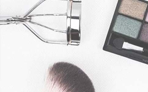 ��ױƷ������������15ƪ