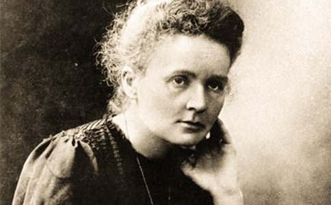 居里夫人传读后感10篇