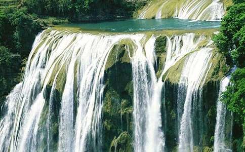 【精选】《黄果树瀑布》教案4篇