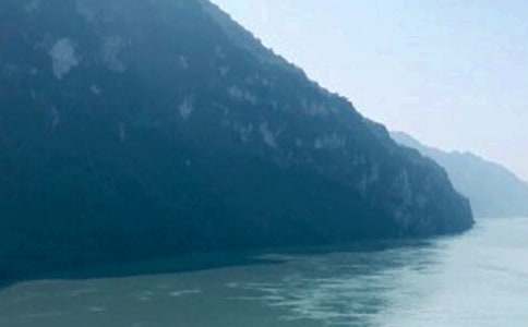 精选《三峡》教案3篇