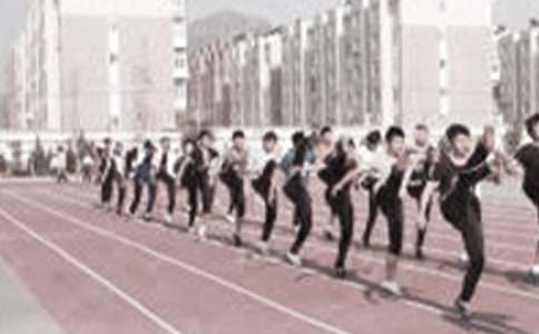 ѧУ������ѧ�ƻ����ϰ�ƪ