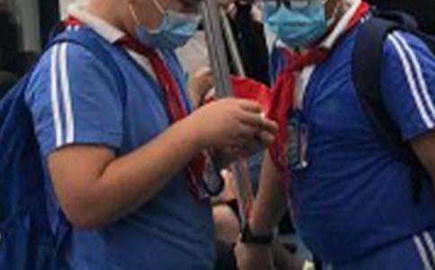 Сѧ������ͯ���Ķ����