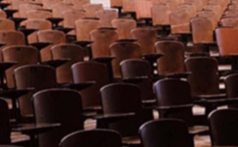 ����ѧУ�Ľ�������ôд����