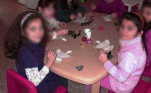 幼儿园小班语言教案《三只熊》含反思