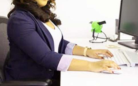 ��λԱ��������ְ���澫ѡ��5ƪ��